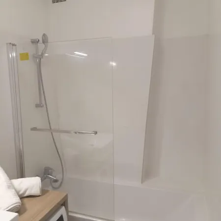Apartment Mareuil Lumineux Paris